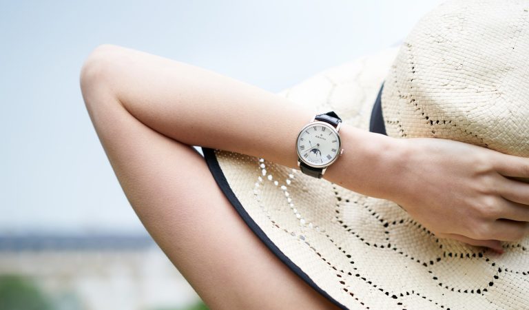 Innovative Elegance – Breaking Boundaries With Ladies Watches